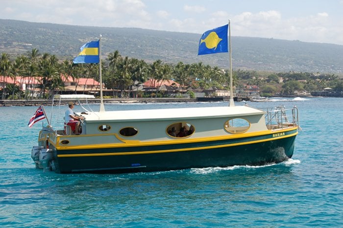 Kona Glassbottom Boat