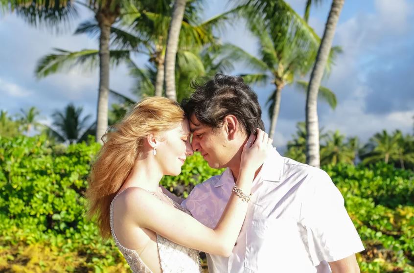 Kona Wedding Officiant