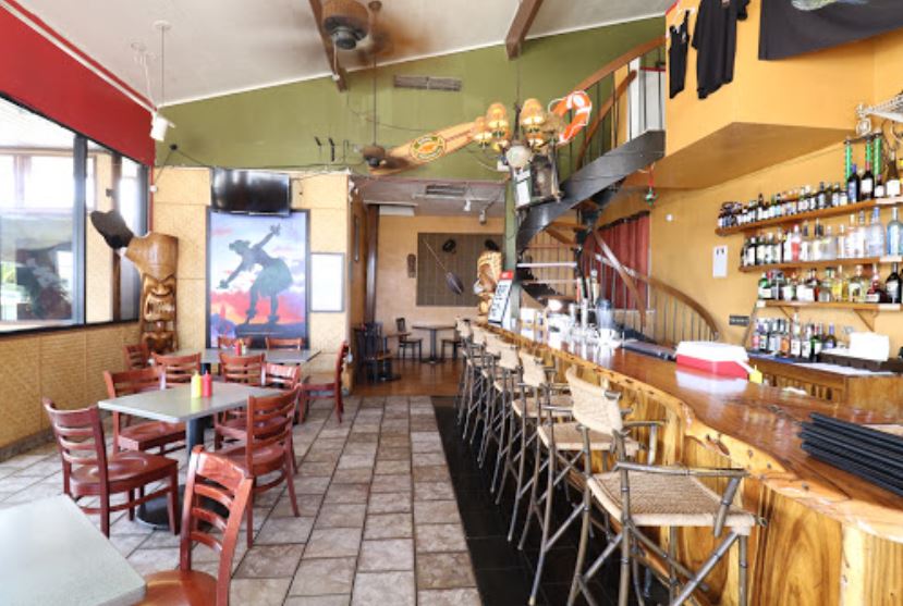 Wow-Wee Maui’s Kava Bar and Grill