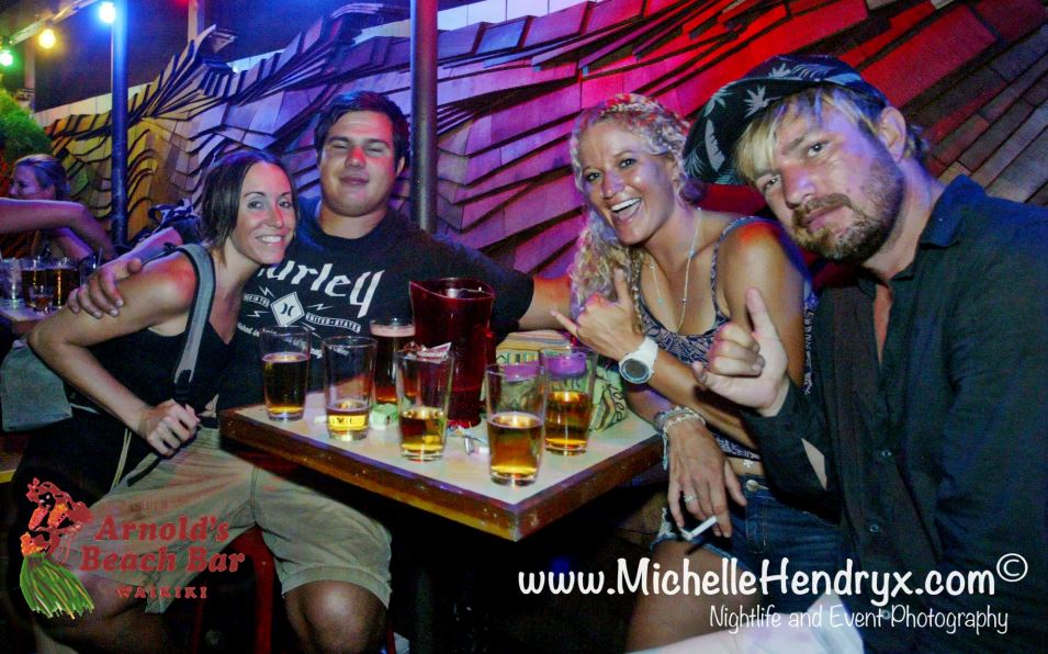 Arnold’s Beach Bar