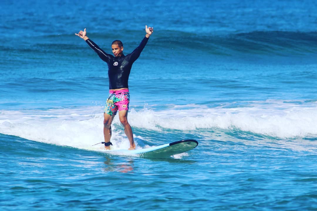 North Shore Surf Girls – Surf Lesson