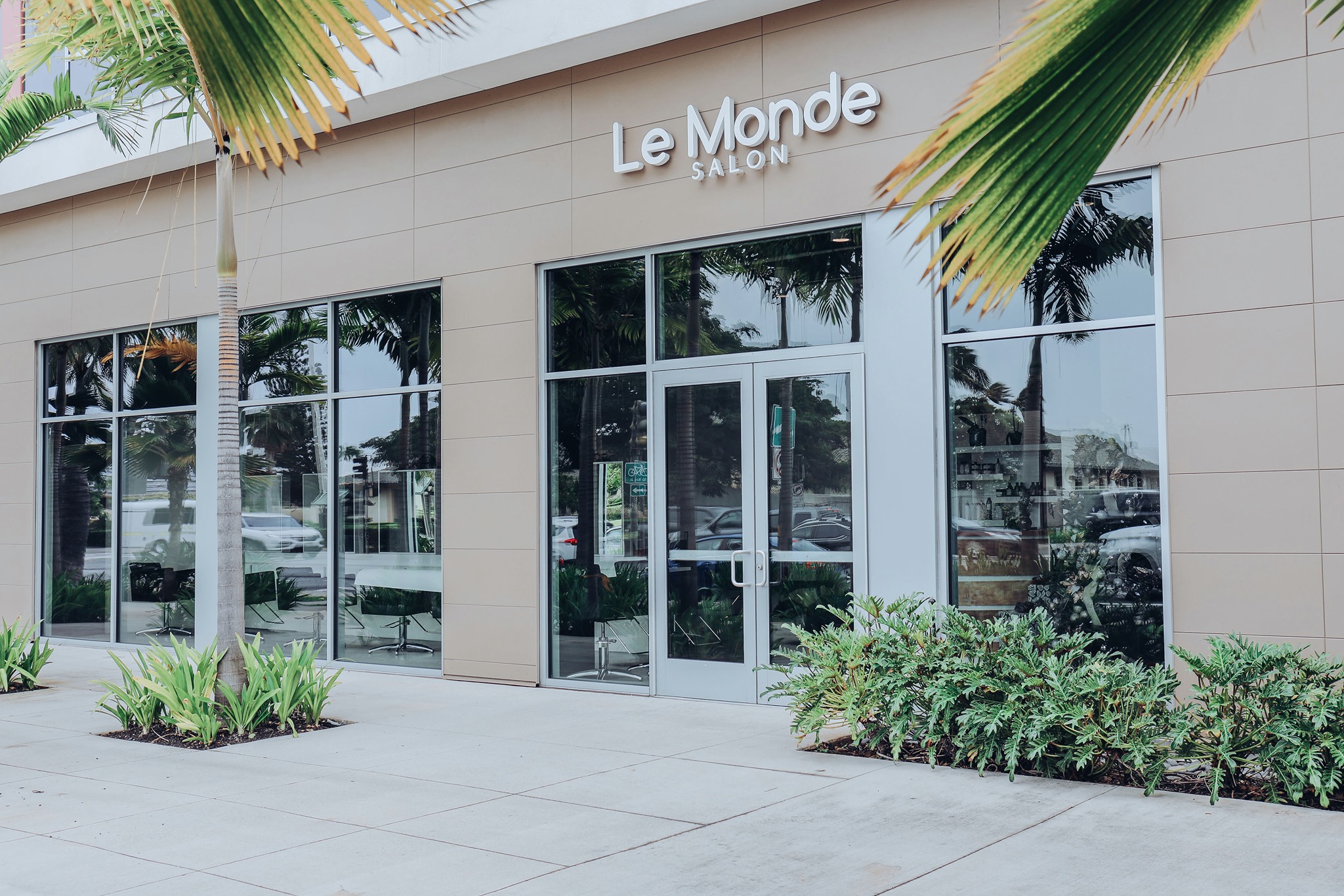 Le Monde Salon
